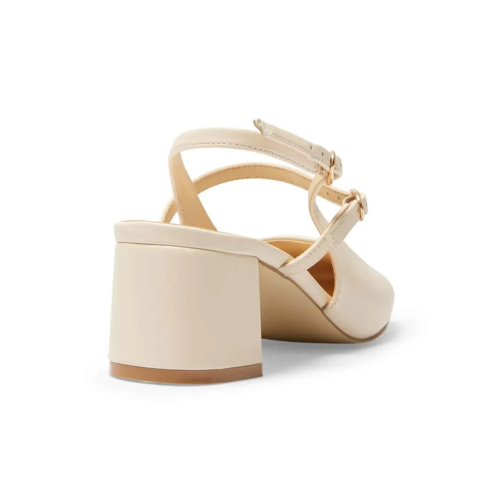 Natasha Heel in Bone Smooth
