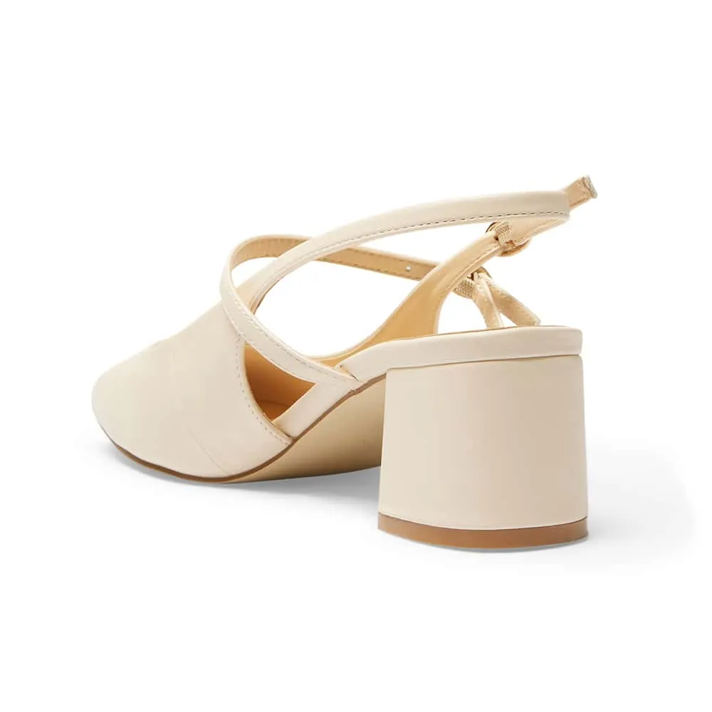 Natasha Heel in Bone Smooth
